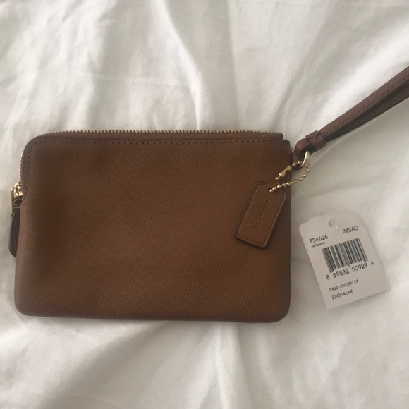 Coach wristlet - Picture 2 of 3